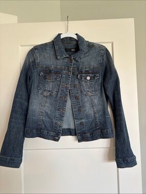 Kut from the Kloth Washed Blue Denim Jacket with Button Front